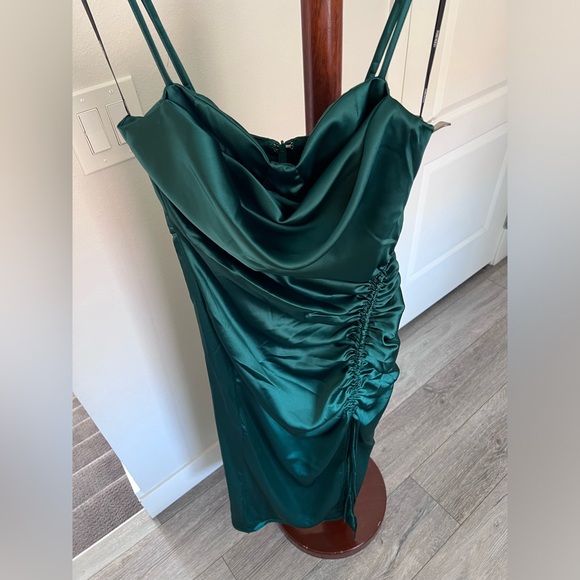Forever 21 Pine green silk dress - Picture 1 of 5
